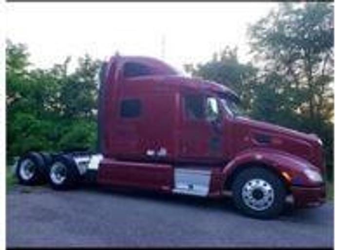 Used 2014 Peterbilt 587