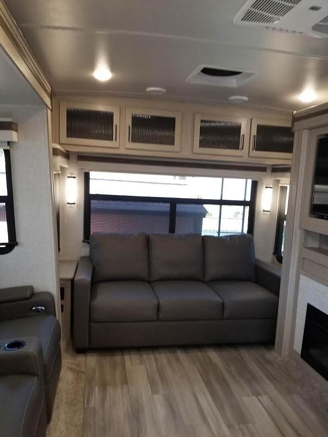 Used 2010 Forest River 34HB