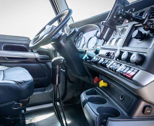 Used 2020 KENWORTH T880