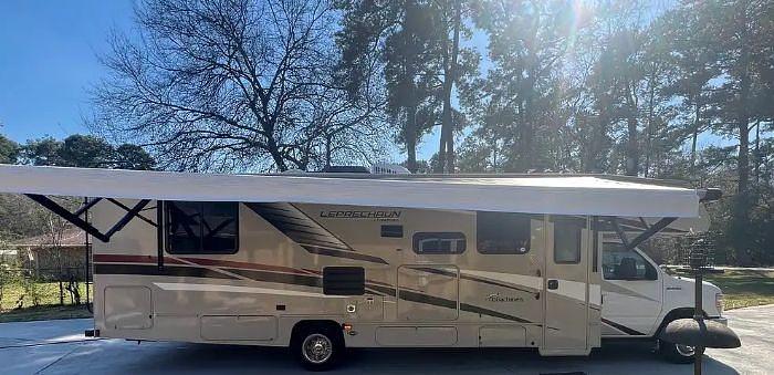 Used 2022 Coachmen Leprechaun 319MB