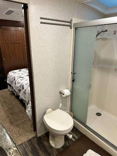 Used 2016 Jayco Pinnacle 36FBTS