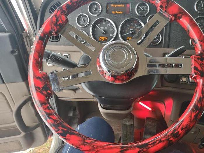 Used 2013 Peterbilt 389