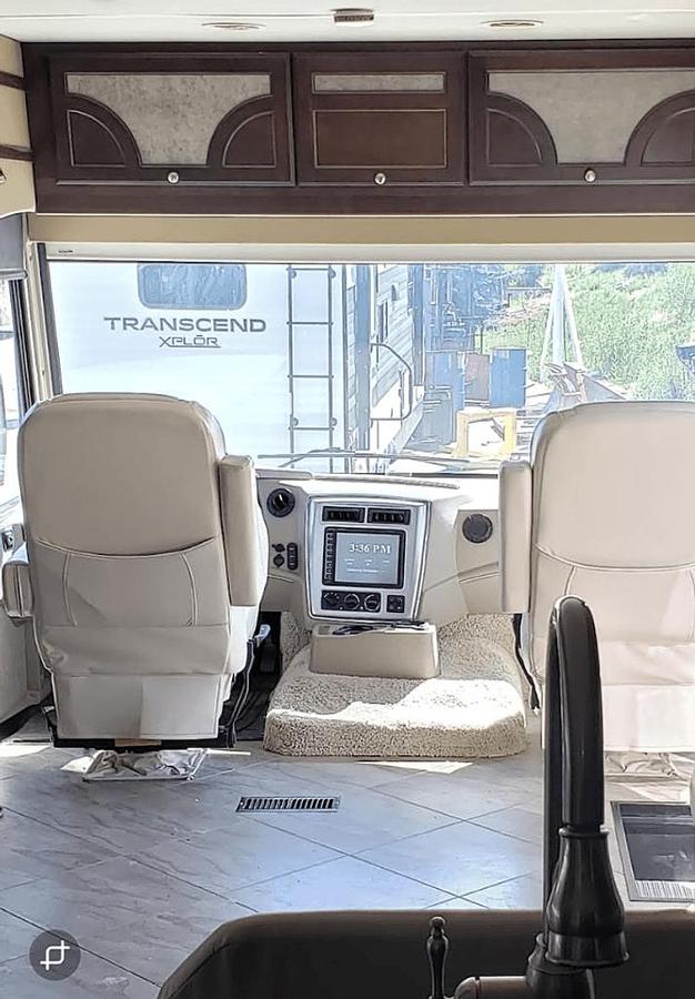 Used 2016 Winnebago Adventurer 38Q