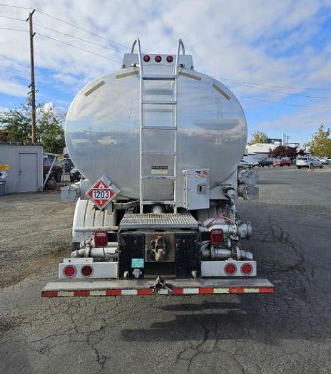 Used 2009 KENWORTH T800