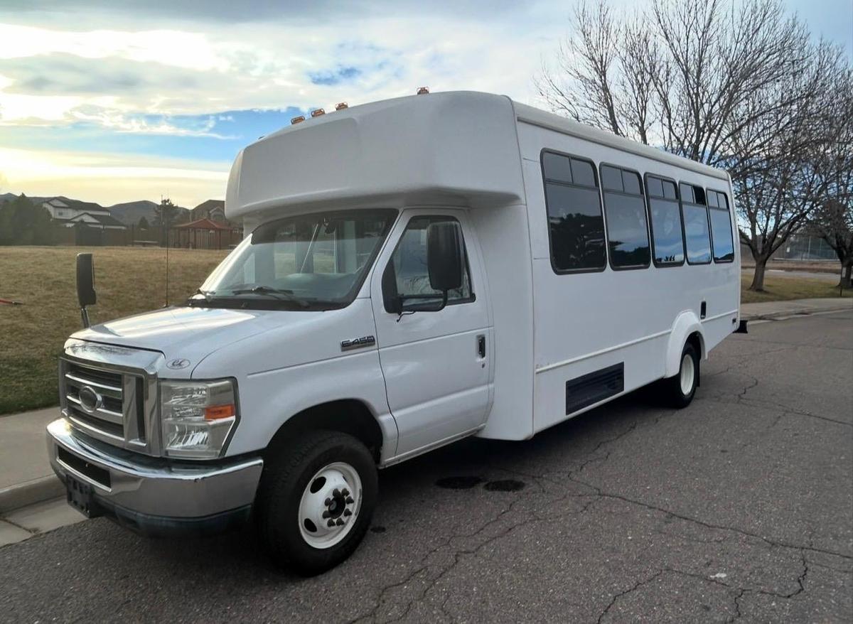 Used 2015 Ford E-450 Shuttle Bus - ONLY 9K MILES
