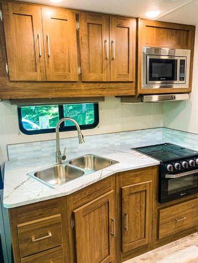 Used 2020 Coachmen Pursuit 31TS