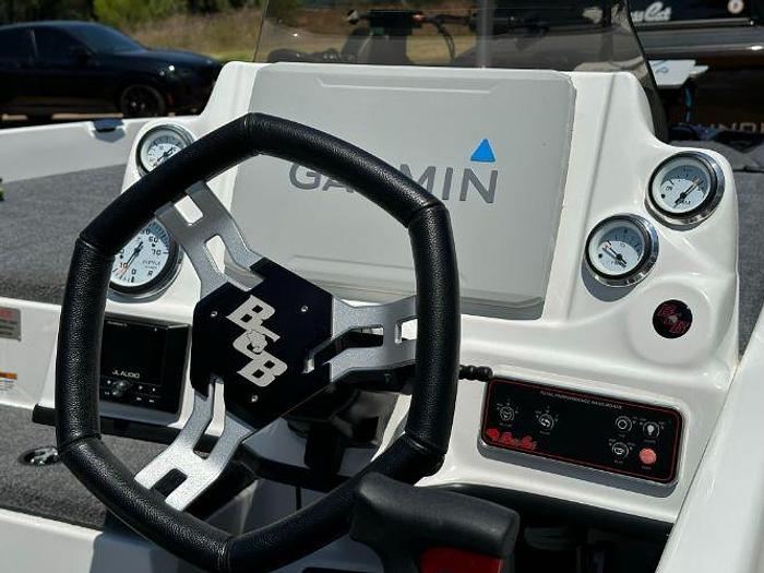 Used 2022 Basscat Pantera