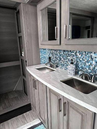 Used 2021 Keystone Montana Legacy 3931FB