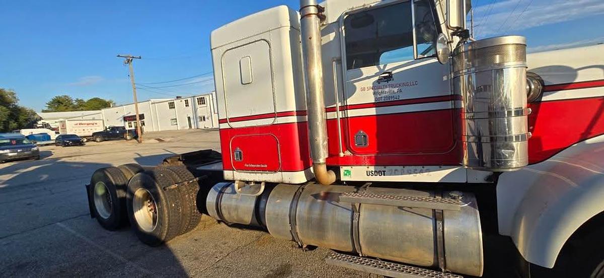 Used 1991 Kenworth W900 Heavy Haul Sleeper Semi Truck