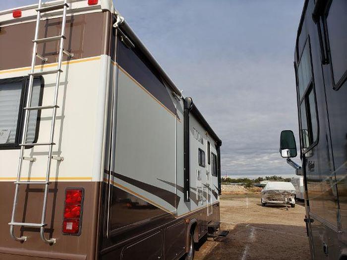 Used 2008 Fleetwood Tioga 31M