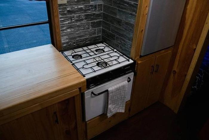 Used 2007 Freightliner FS-65 Digital Nomad Skoolie Motorhome