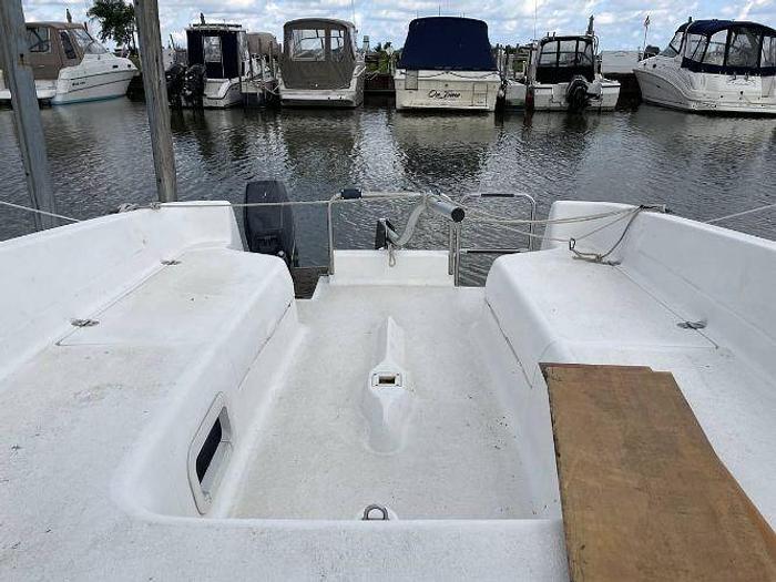 Used 1995 Hunter 23.5