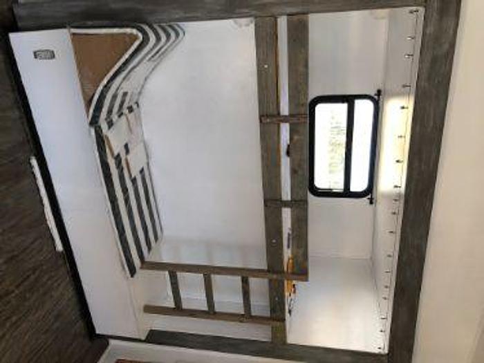 Used 2011 Forest River Sierra 355QBQ