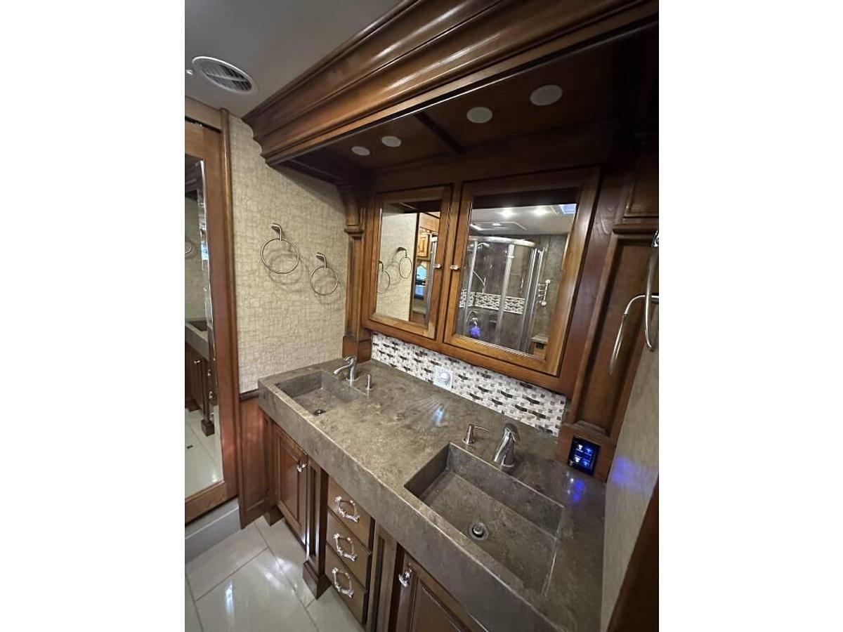 Used 2014 Tiffin Motorhomes Allegro Bus 45 LP