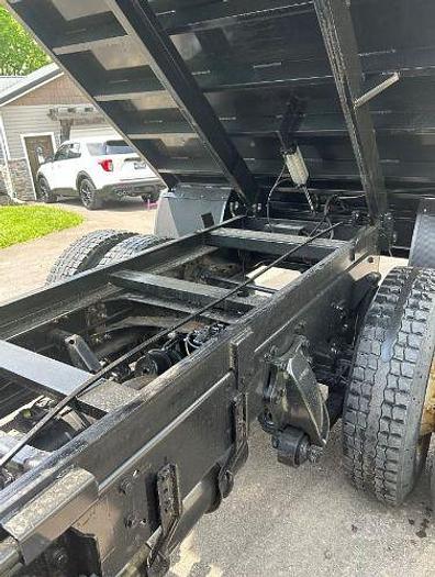 Used 2016 Freightliner BUSINESS CLASS M2 106