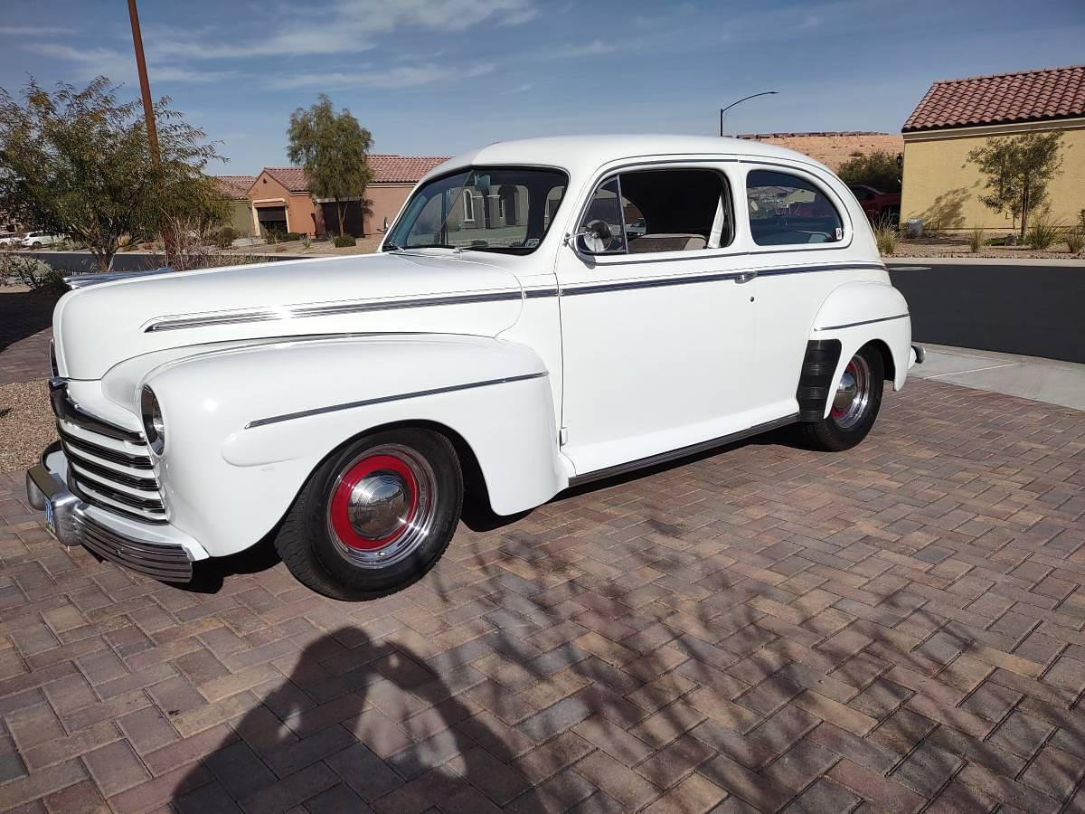 Used 1946 Ford super deluxe Tudor sedan