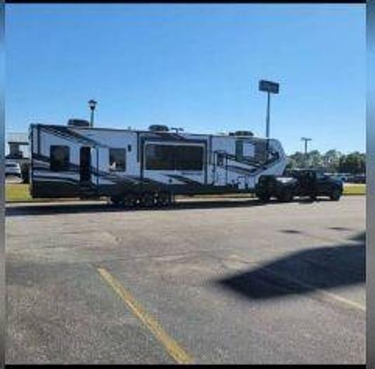 Used 2022 Grand Design Momentum M Class 395MS R