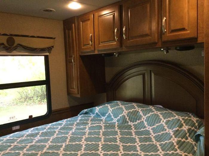 Used 2014 Thor Challenger 37GT