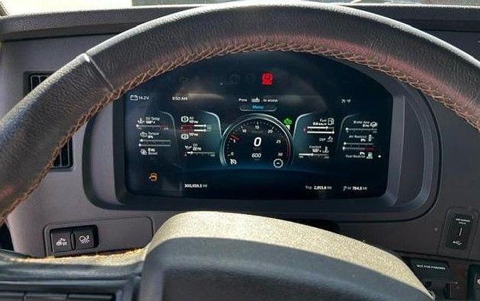 Used 2022 KENWORTH T680