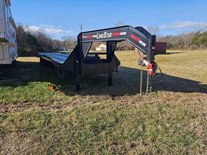 Used 2023 Lonestar 40in