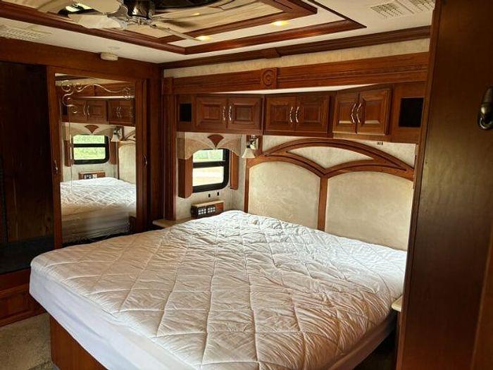 Used 2010 American Coach American Traditions 45Y