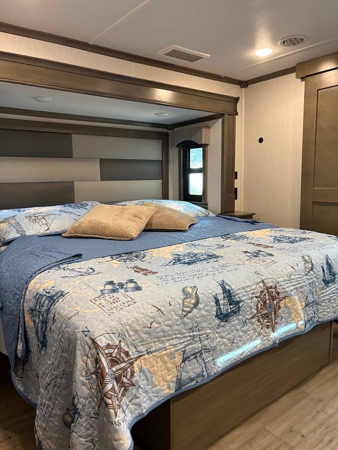 Used 2021 Forest River RiverStone Legacy 39RKFB Fifth Wheel
