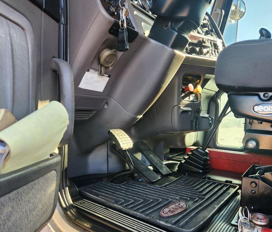 Used 2020 Peterbilt 389