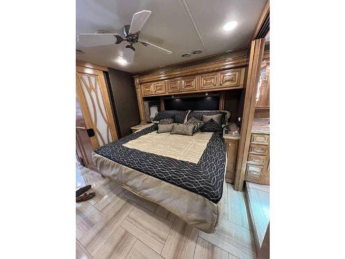 Used 2016 Thor Motor Coach Tuscany 42GX