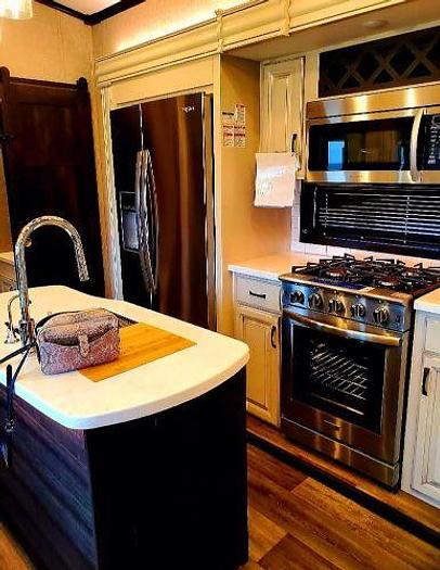 Used 2022 Jayco North Point 382FLRB