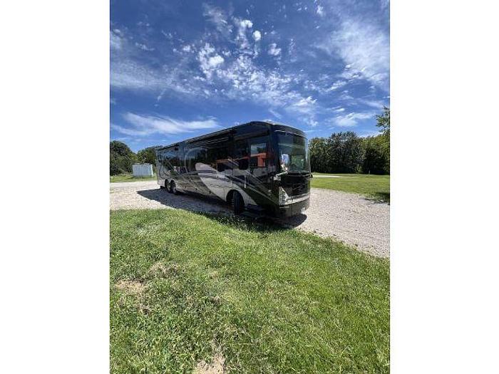 Used 2016 Thor Motor Coach Tuscany 42GX