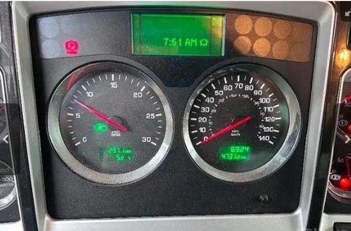 Used 2023 KENWORTH T440