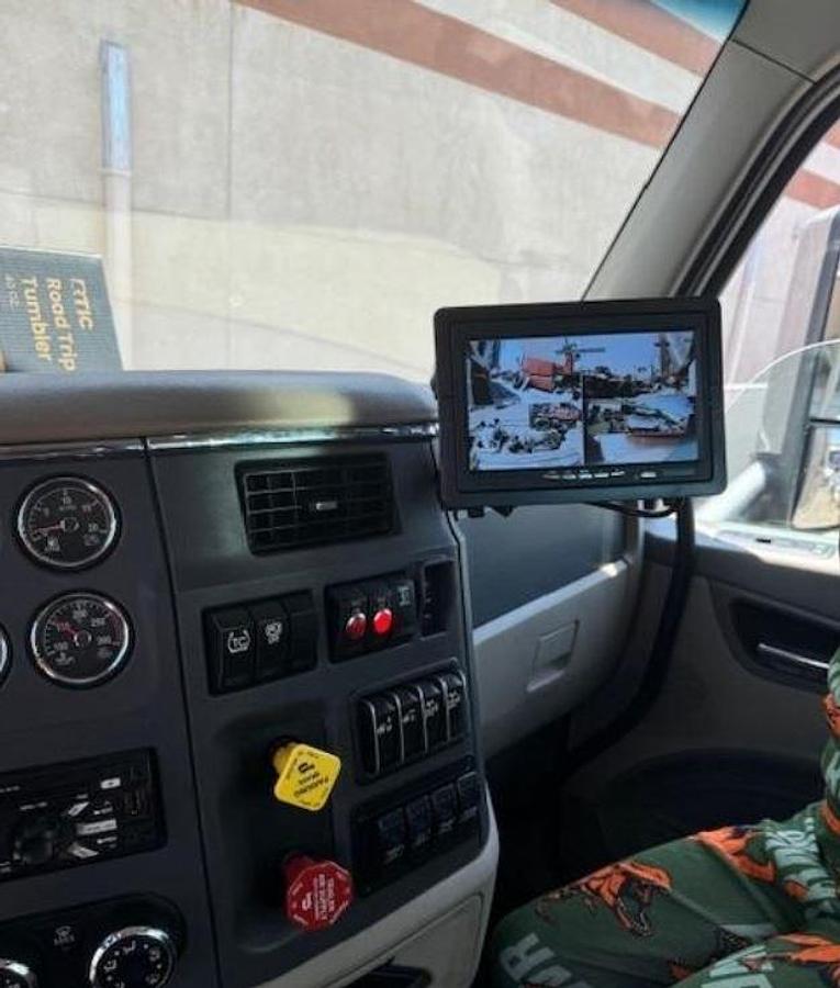 Used 2021 PETERBILT 567 Dump Truck