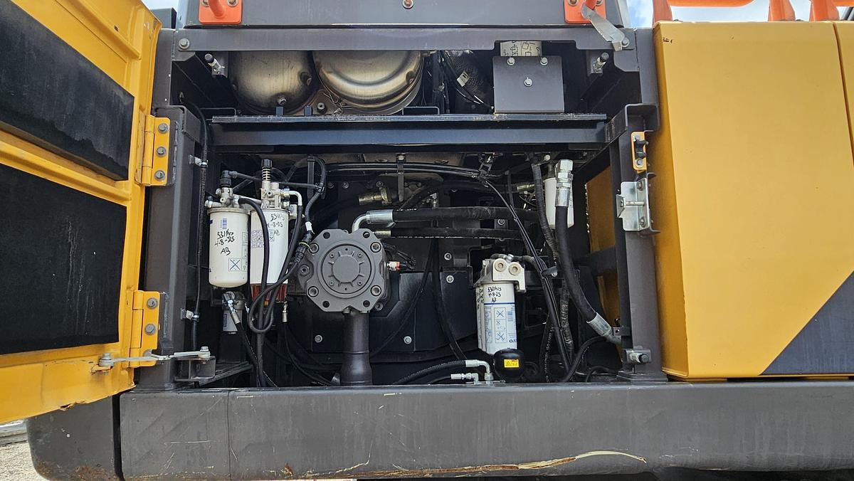 Used 2020 Volvo EC350 Excavator