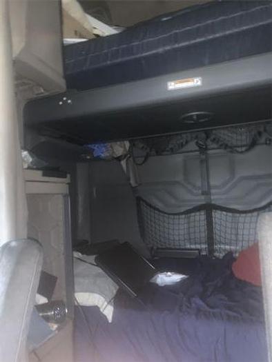 Used 2012 Freightliner Cascadia 125