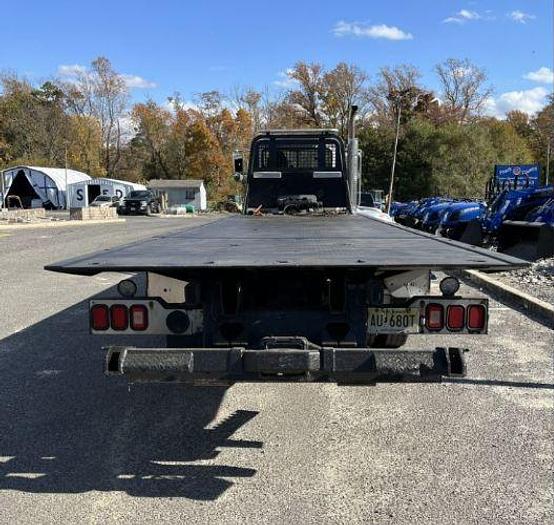 Used 2013 Peterbilt 348 Heavy Rollback