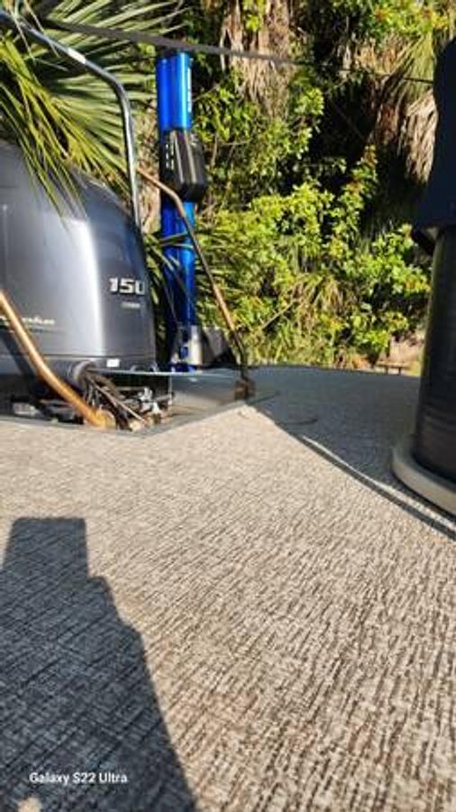 Used 2017 Bennington 24SLX3