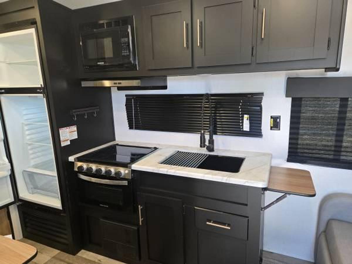 Used 2023 Keystone Springdale