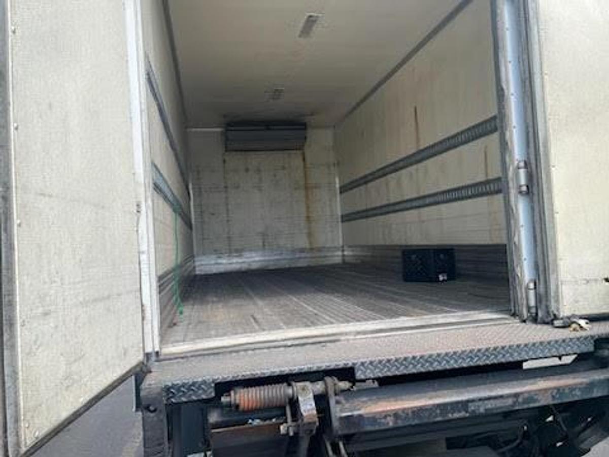 Used 2010 International 4300 Refrigerated Box Truck with Liftgate