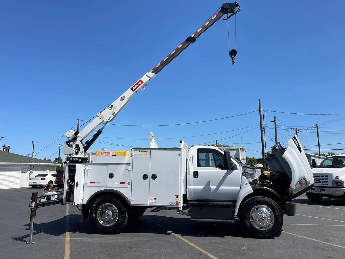 Used 2017 Ford F650 XL Mechanic Service Truck