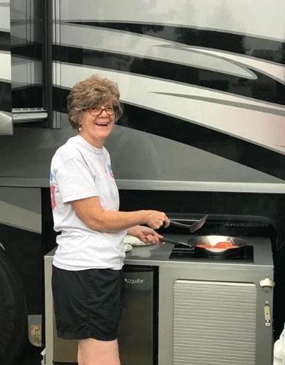 Used 2014 Itasca Ellipse 42QD