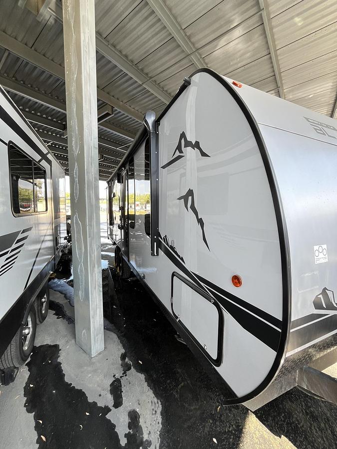 Used 2024 Forest River Cherokee Grey Wolf Black Label 22RRBL Travel Trailer Toy Hauler