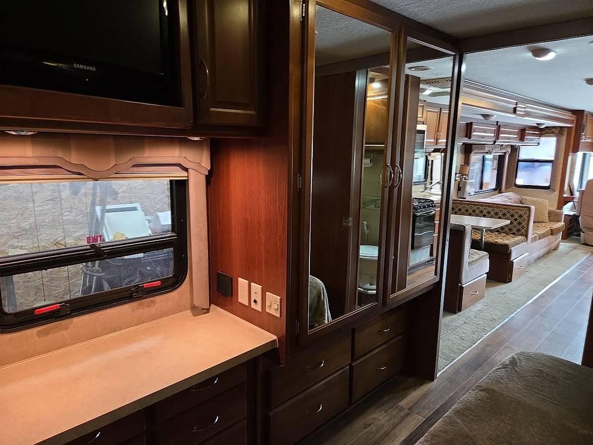 Used 2007 Fleetwood Bounder