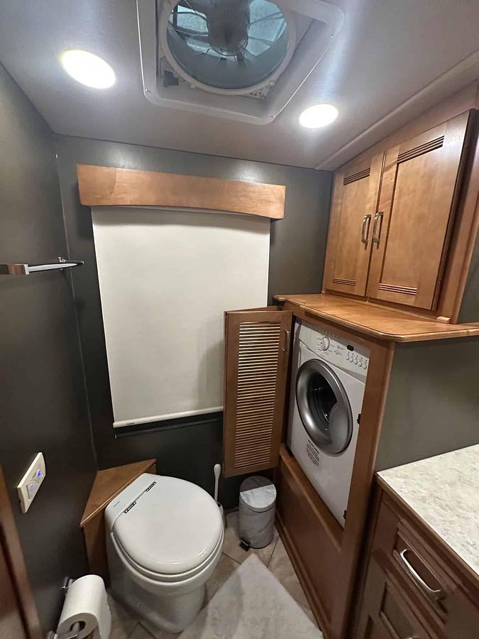 Used 2018 Winnebago Forza 38W Class A Motorhome
