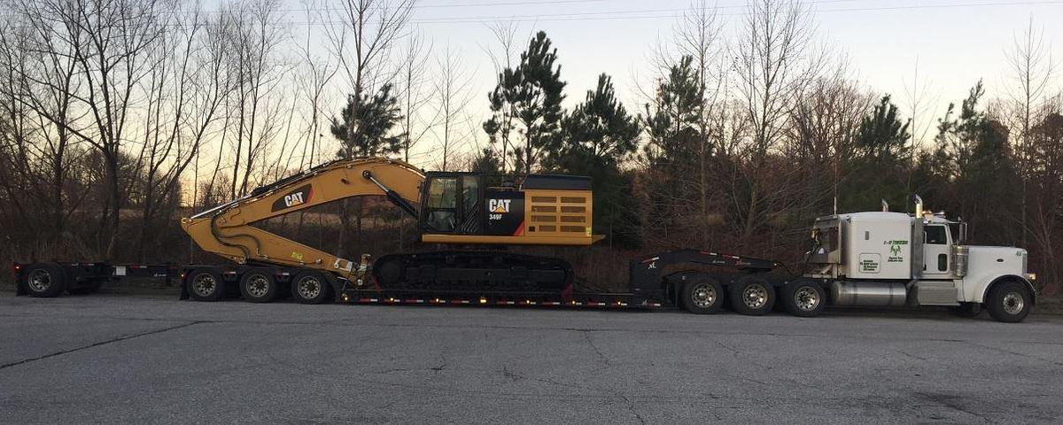 Used 2014 Peterbilt 389 and/or 2019 XL specialized trailer