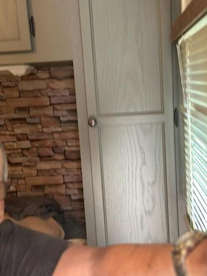 Used 2011 Heritage Trail Runner Travel Trailer