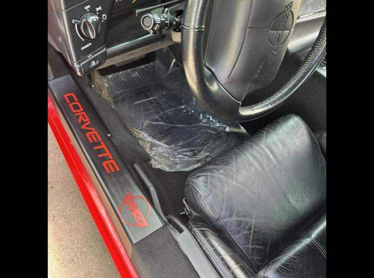 Used 1996 Chevrolet Corvette Coupe