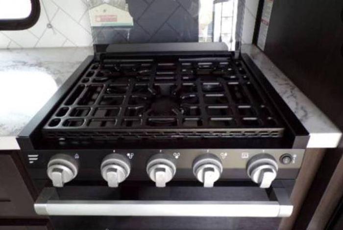 Used 2022 Grand Design Momentum 29G