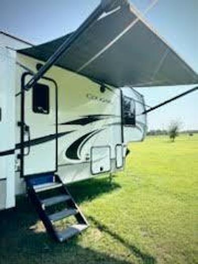 Used 2021 Keystone Cougar 364BHL