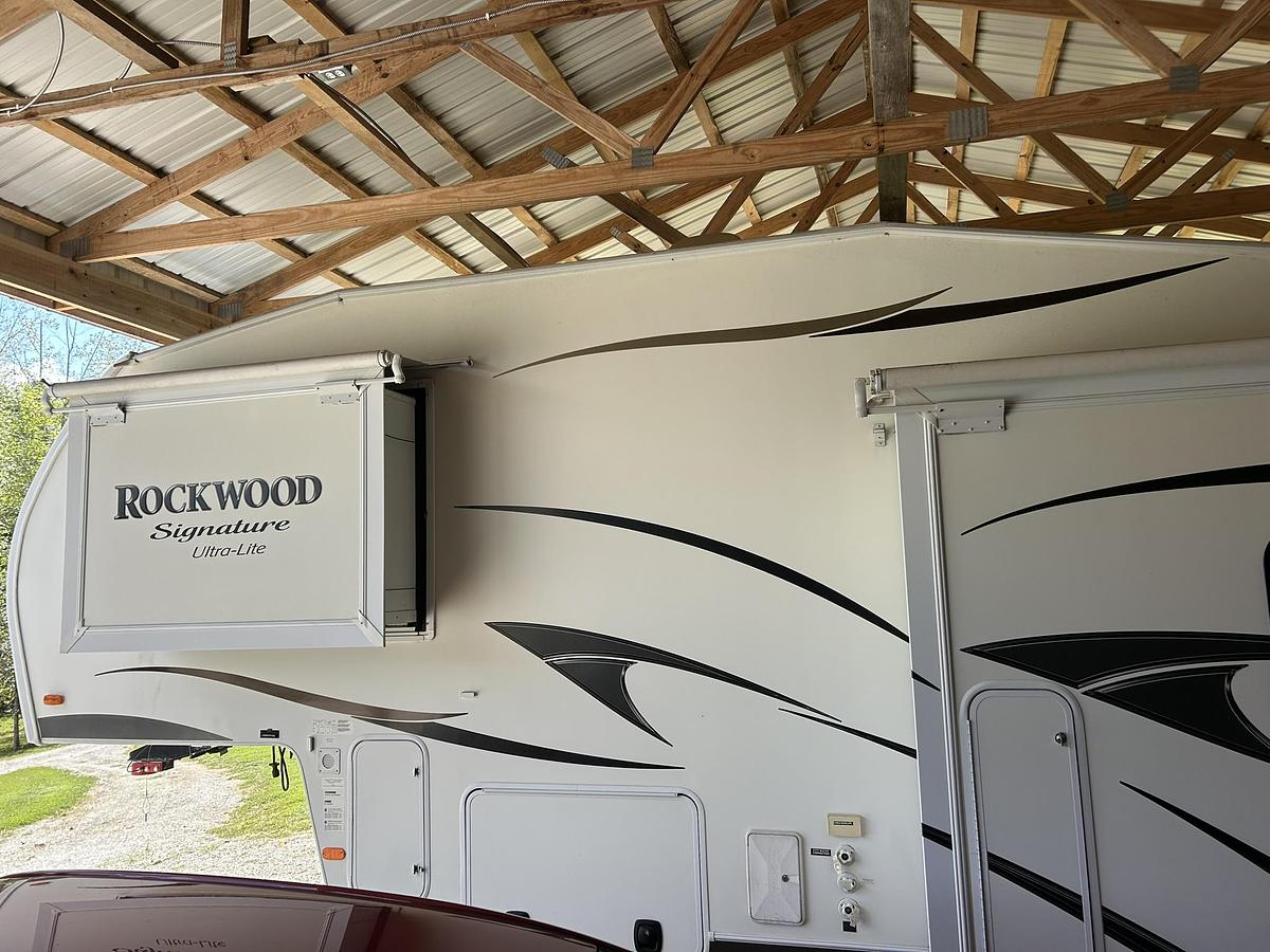 Used 2013 Forest River Rockwood Signature Ultra Lite 8244WS Fifth Wheel