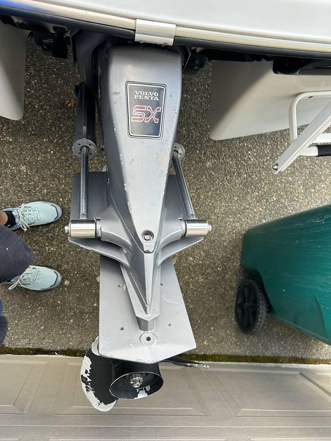 Used 2001 Four Winns Horizon 180